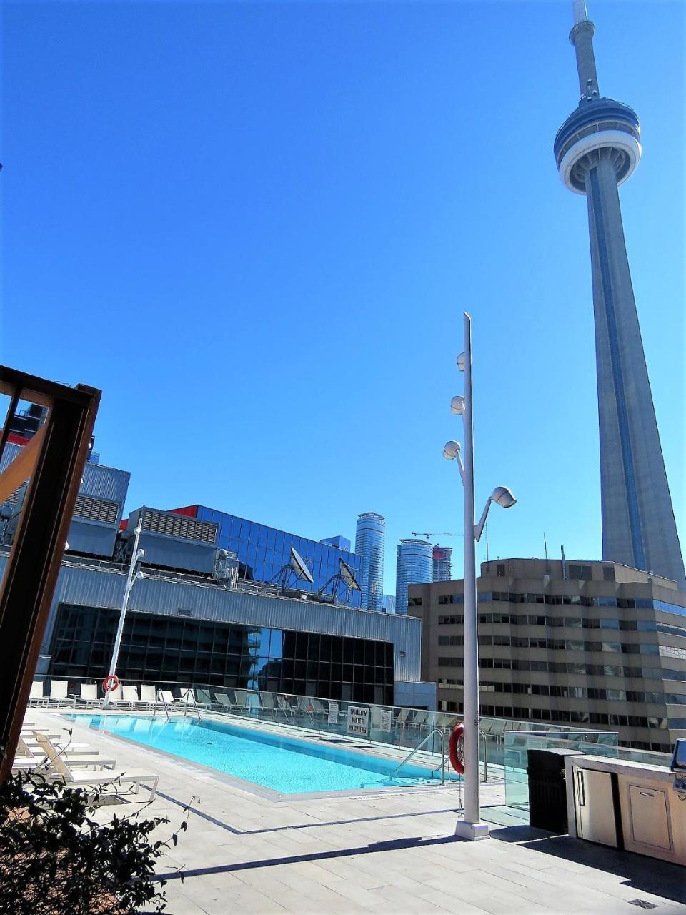 Upscale Suite At Cn Tower, Metro Convention & Rogers Centre 多伦多 外观 照片