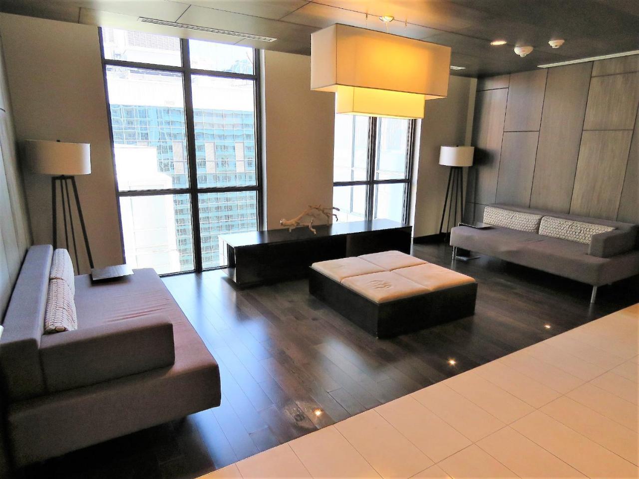 Upscale Suite At Cn Tower, Metro Convention & Rogers Centre 多伦多 外观 照片
